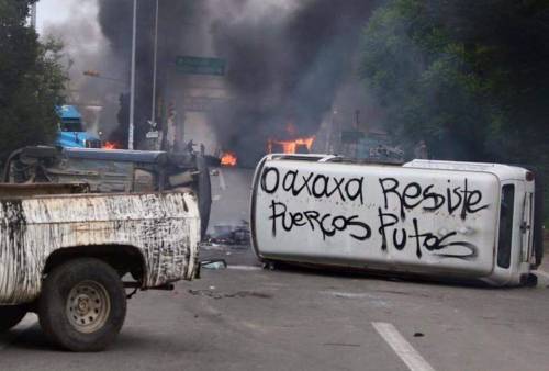 mexicografico:¡OAXACA RESISTE!En México los medios de...