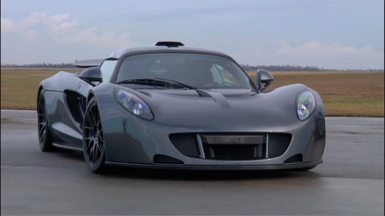 hennessey venom gt 3 Carro mais veloz do mundo