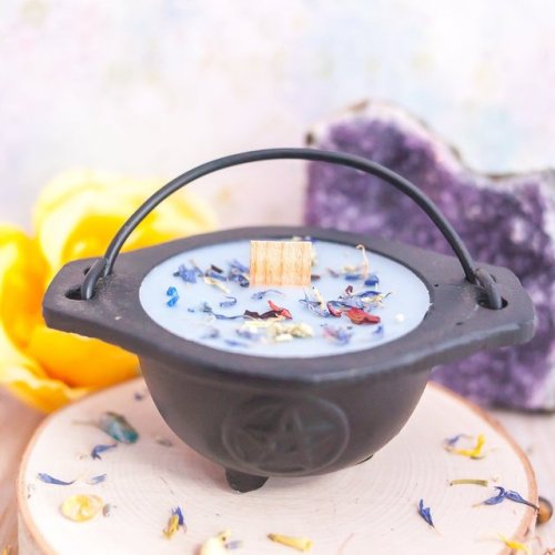 sosuperawesome:Soy Wax CandlesBellade Luna Designs on EtsySee...