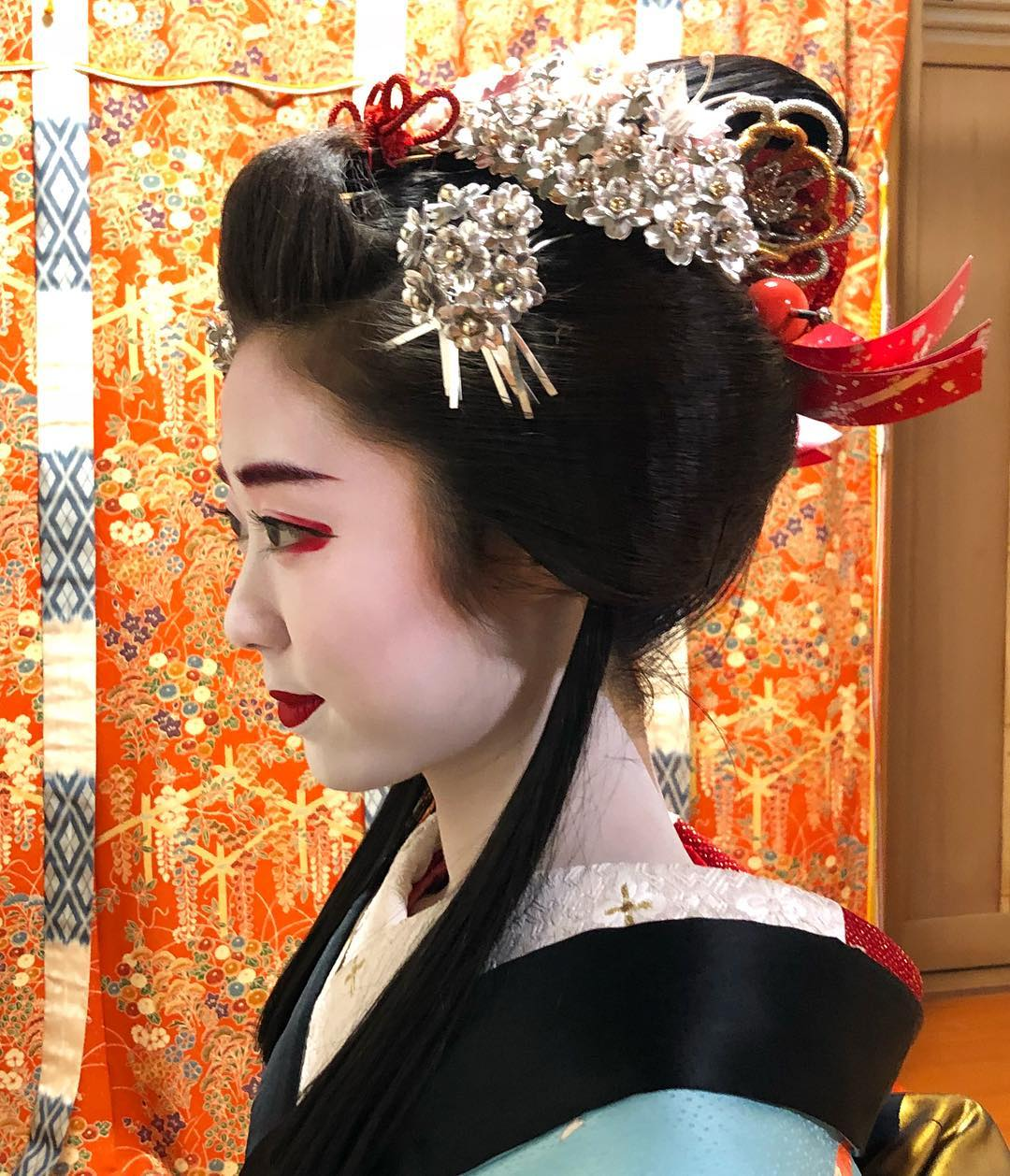 Maiko Kazama Maiko Kazama