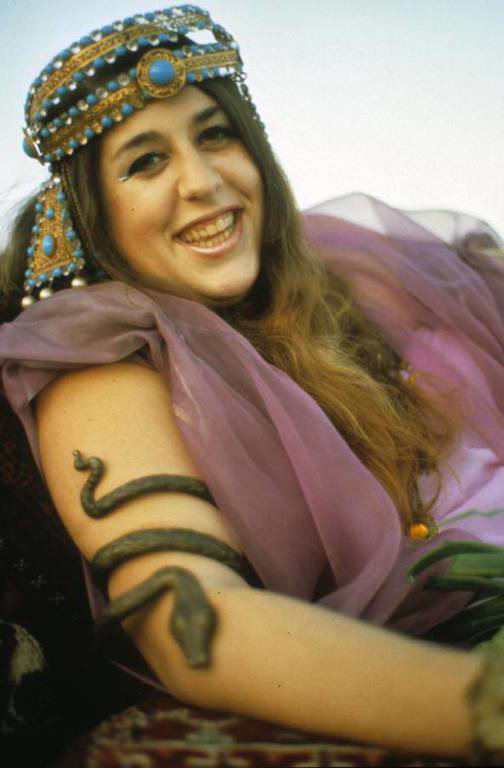 Mama Cass Elliot Photographed By Henry Diltz In