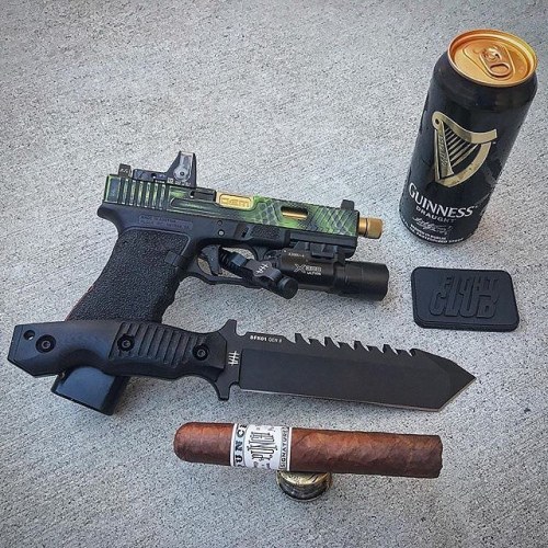 cigars-and-guns:Tactical Tuesday | @thetacticalbutler...