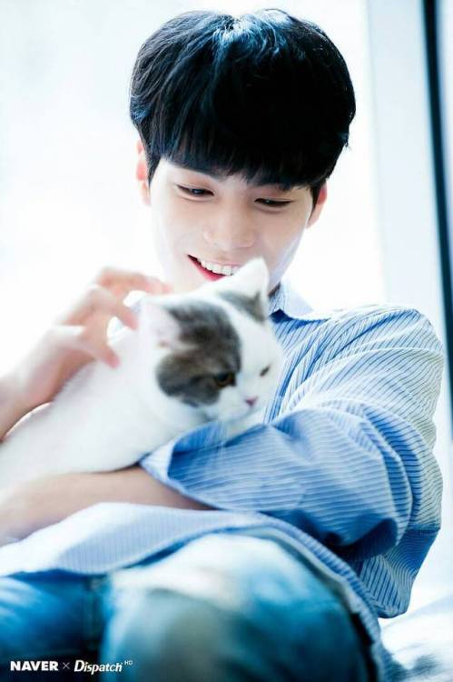 nuesvt:Kim Jonghyun (NU’EST JR)’s Photoshoot to make your...