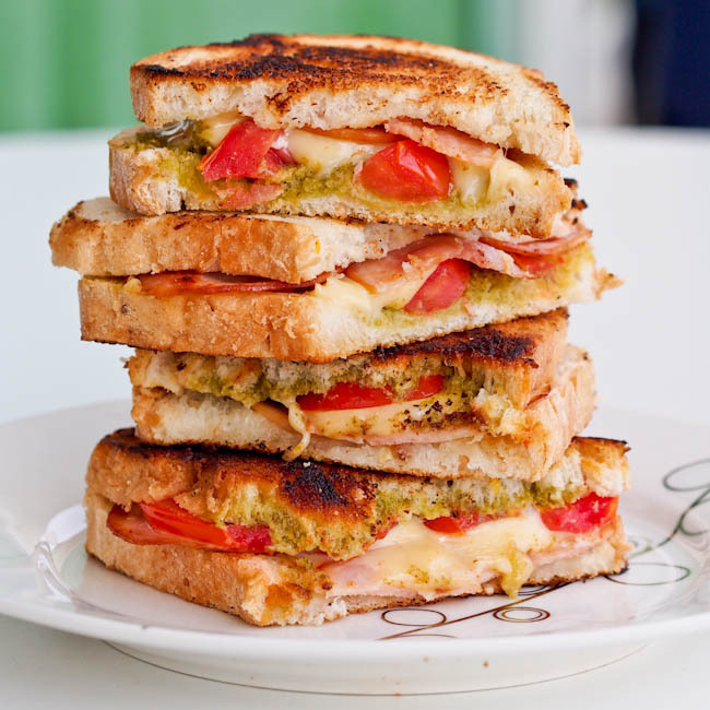 gastrogirl - turkey pesto panini.