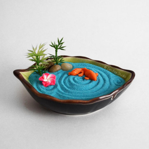 cute-thangsss:Tiny Zen Garden Koi PondThis miniature ceramic...