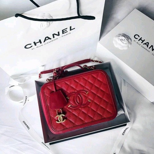 chanel handbag on Tumblr