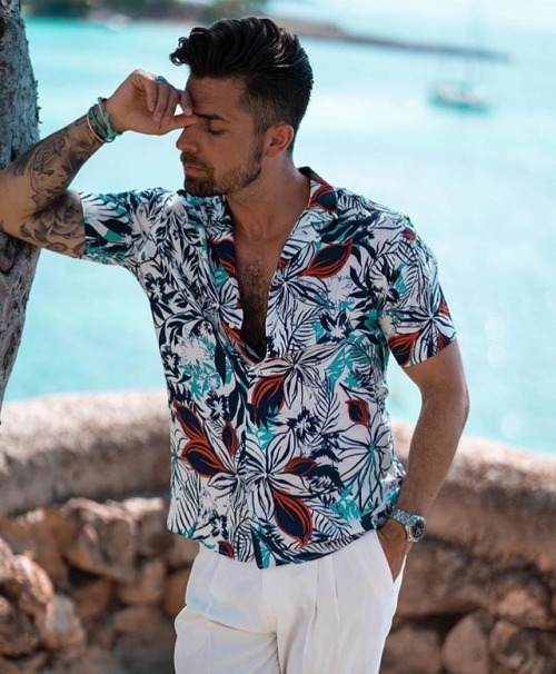 weddingdress mensstyle fashionist auto dressup mensfashion weddingfashion men weddinggift trend style supercars fashionbloggers lamborghini dapper cars suit weddingtime gq hextie necktie trendsetter menswear lifestylebrand luxury fashion lifestyle