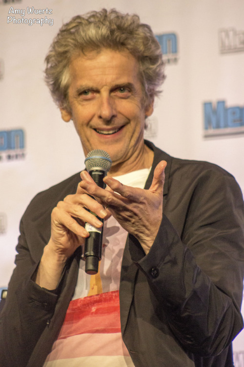 amywuertz-photo:Peter Capaldi at Megacon Tampa 2018 (9/23/18)