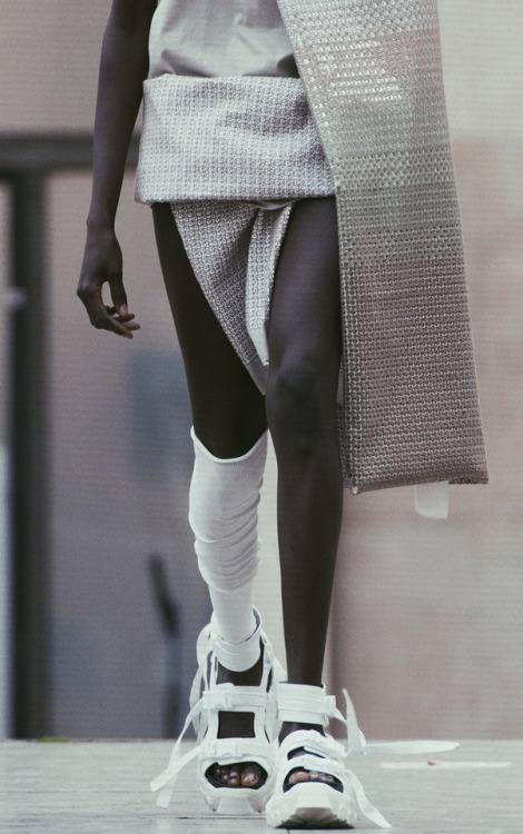 runwaydoll:Rick Owens SS18