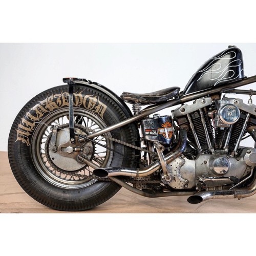 utwo:ironhead Sportster© chop shot