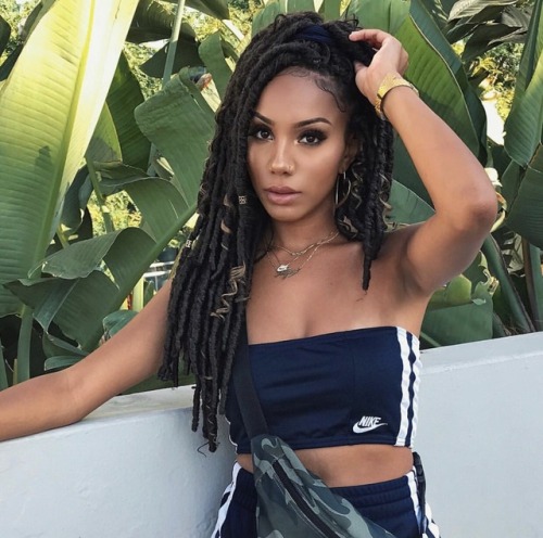 braidsforblackgirls:http://instagram.com/foreverflawlyss 