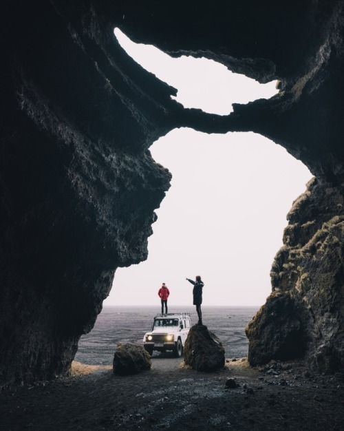 erubes1:Yoda cave in IcelandFollow me:...