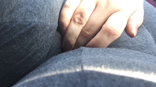 sexualsybil:Reblog if you like seeing me touch my fat pussy...