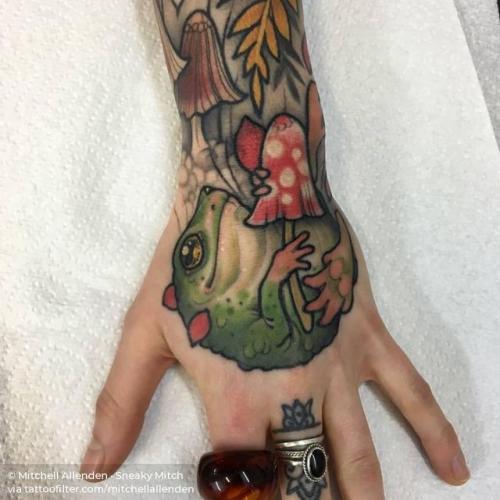 By Mitchell Allenden · Sneaky Mitch, done at Dock Street... healed;toad;amphibian;animal;facebook;mitchellallenden;twitter;medium size;hand;other;neotraditional