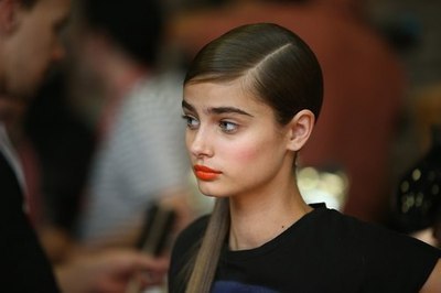 beautiful girl taylor marie hill blue eyes orange lipstick