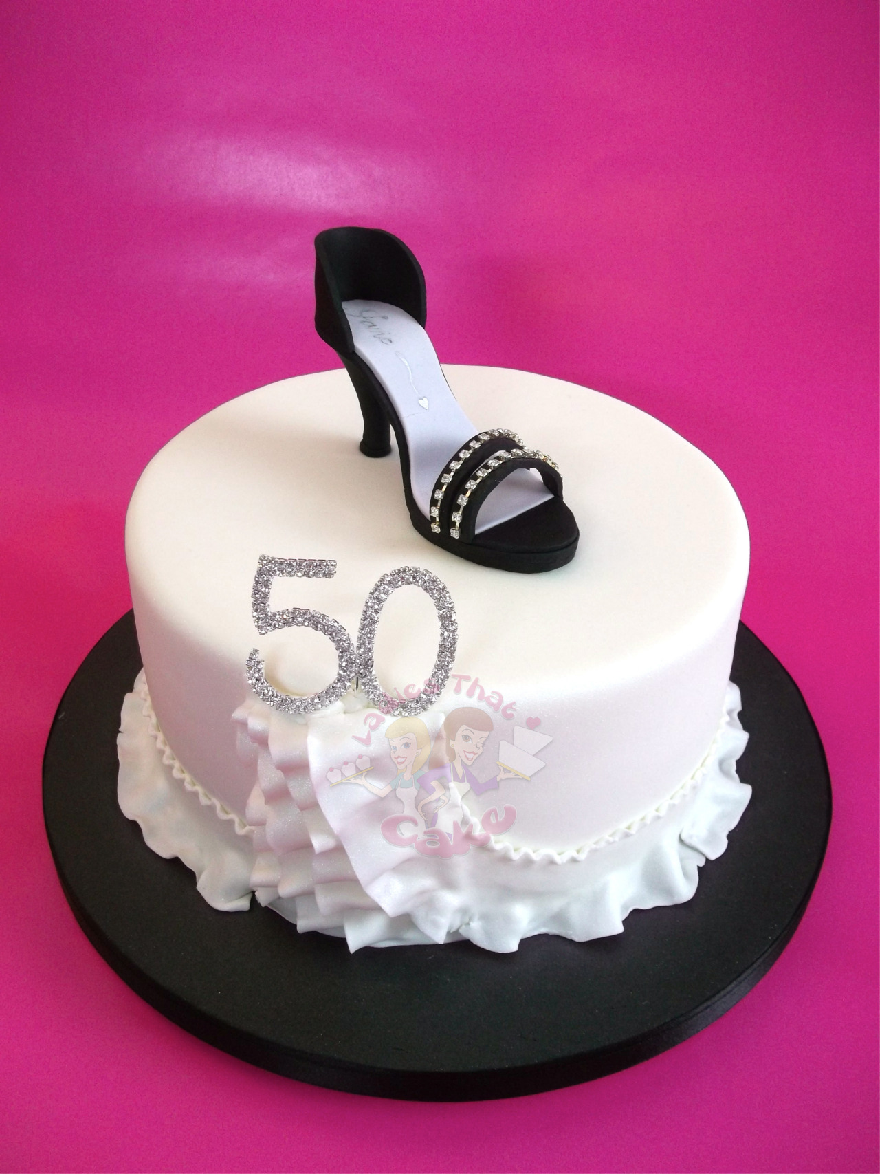 Ladies That Cake A 50th Birthday Cake For A Glamorous Lady