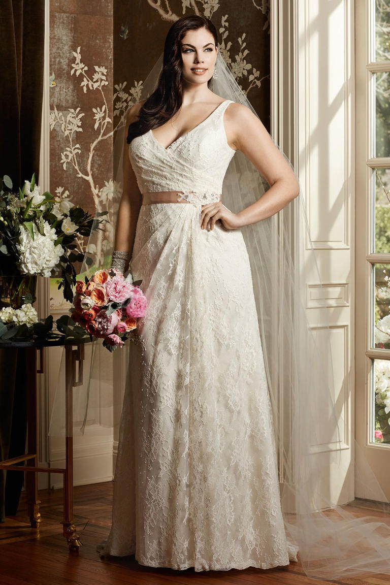 The Knot 10 Gorgeous Plus Size Wedding Dresses