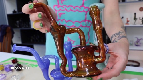 coralreefer420:A couple stills of some Aussie glass from my...