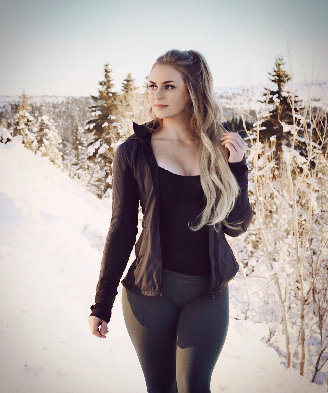 Bez tytułu — fadingwombatpenguin: anna nystrom