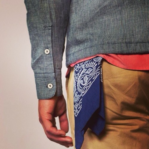 gilbertmelott:pilgrimage. #workwear #bandana #rugged #dudes...