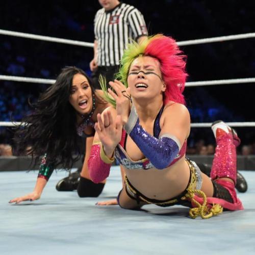 SmackDown 10/2/18: Asuka vs. Peyton Royce