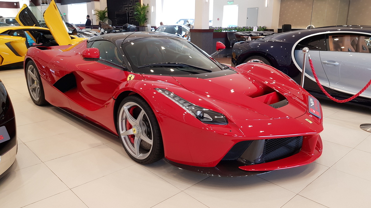 laferrari v12