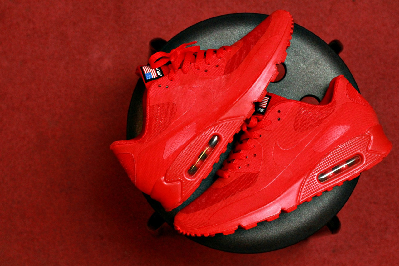 air max 90 hyperfuse independence day red