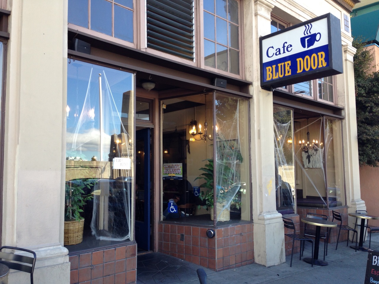 Cafes Of The World Berkeley Cafe Blue Door