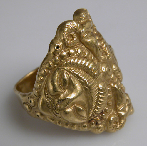 met-medieval-art:Ring, Medieval ArtGift of Josef and Brigitte...