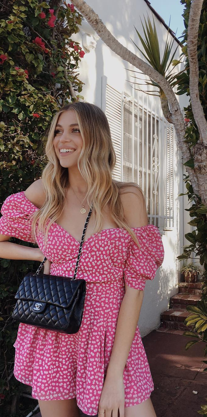 70+ Street Outfits that'll Change your Mind - #Photooftheday, #Dress, #Outfitideas, #Fashionistas, #Perfect so excited for spring I almost wet my plants revolve , revolveme 