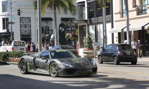 supercars-photography:Porsche 918 Spyder - Beverly Hills, CA...