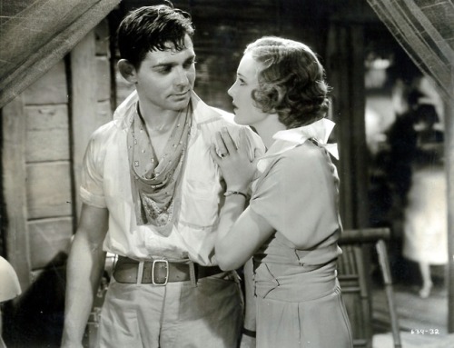 queenofthelot:Mr. Clark Gable as Dennis Carson in Red Dust...