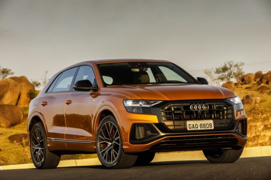 audi q8 frente