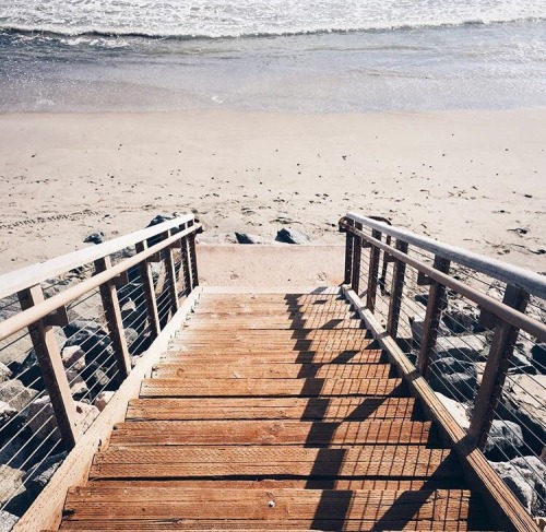 indie hispter teenager beach summer travel