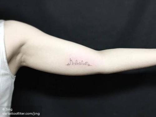 By Jing, done at Jing’s Tattoo, Queens.... jing;small;line art;inner arm;tiny;united states of america;travel;ifttt;little;location;skyline;minimalist;new york;new york skyline;fine line;patriotic