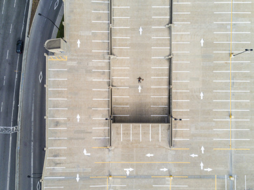 archatlas:Symmetric Top-Down Photographs by Martin Reisch...