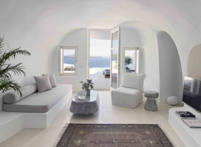 Summer Cave House in Santorini / Kapsimalis Architectsph: Vangelis Paterakis