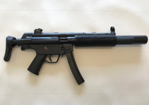 gunrunnerhell:MP5SDThe silencer-equipped variant of the...