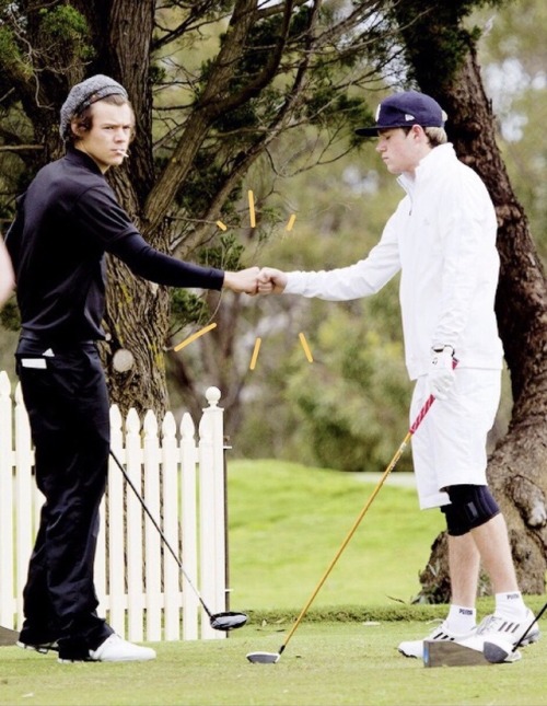 Harry Styles Golfing 