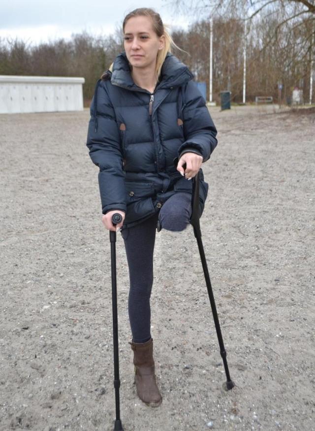 Женщины инвалиды без ног фото
