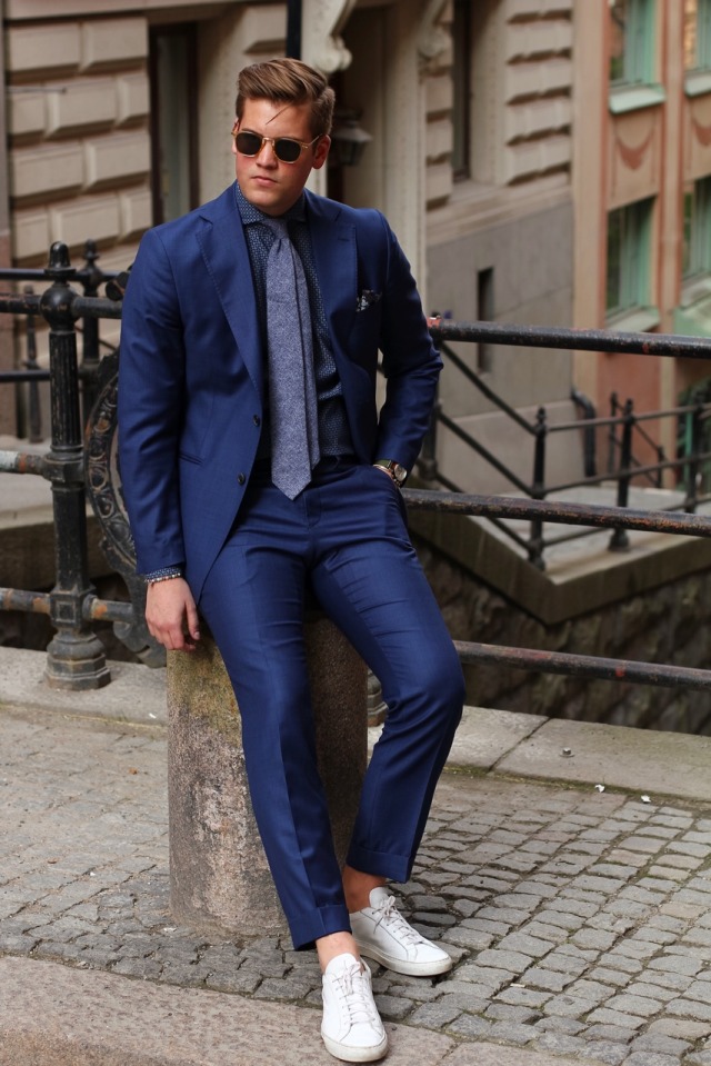 SB — mrsalomonsson: Suit and sneakers