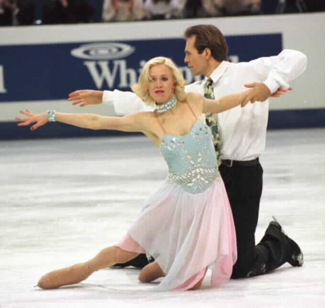 Oksana Grishuk And Evgeni Platov In The 1997 World