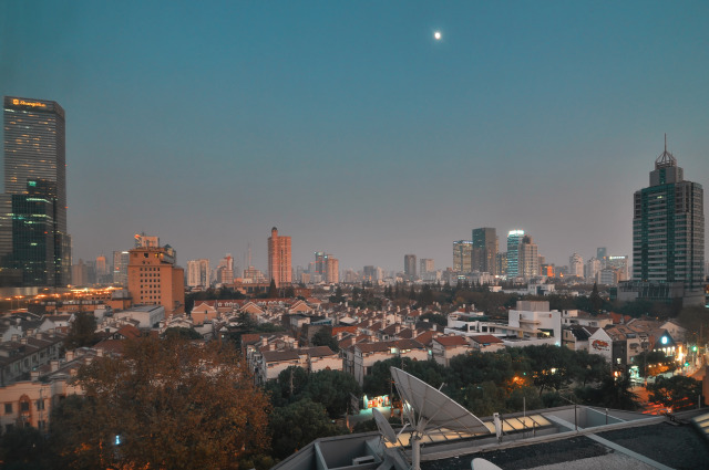 5 pm in Shanghai