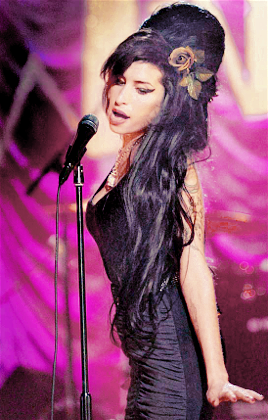 Amy Whinehouse honorée aux Grammys Museum