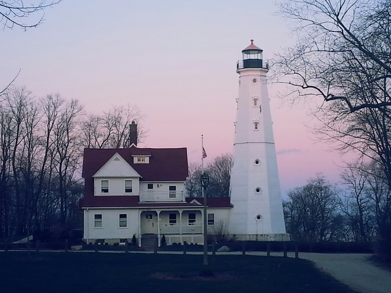 Untitled — Milwaukee Wisconsin north shore lighthouse