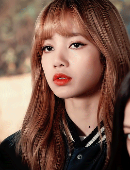 Naughty Blackpink Snaps — Lisa stop! We’re literally in the middle of ...