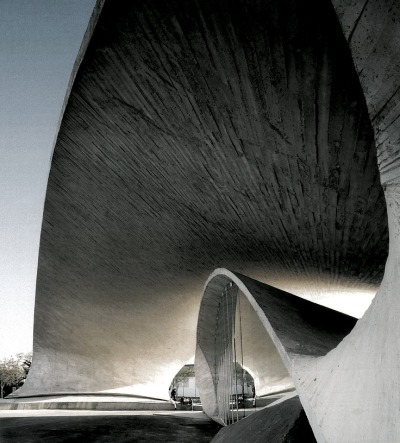 fiore-rosso:<br /><br />Justo Garcia RubioCasar de Cáceres Bus StationCasar de Cáceres, Spain