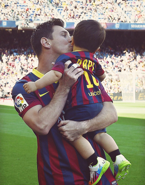 Back by popular demand - Messi with Thiago.