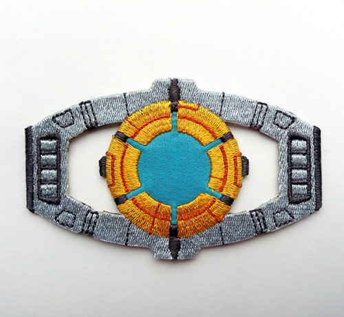 turbolesbo:I made a lot of transformers patches for TFN this...