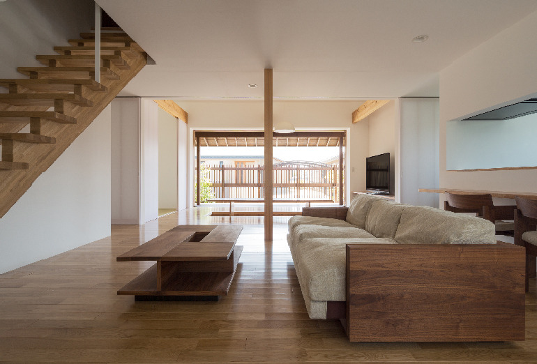 architagsTetsuo Yamaji Architects. 熊本の家. Japan. photos:...